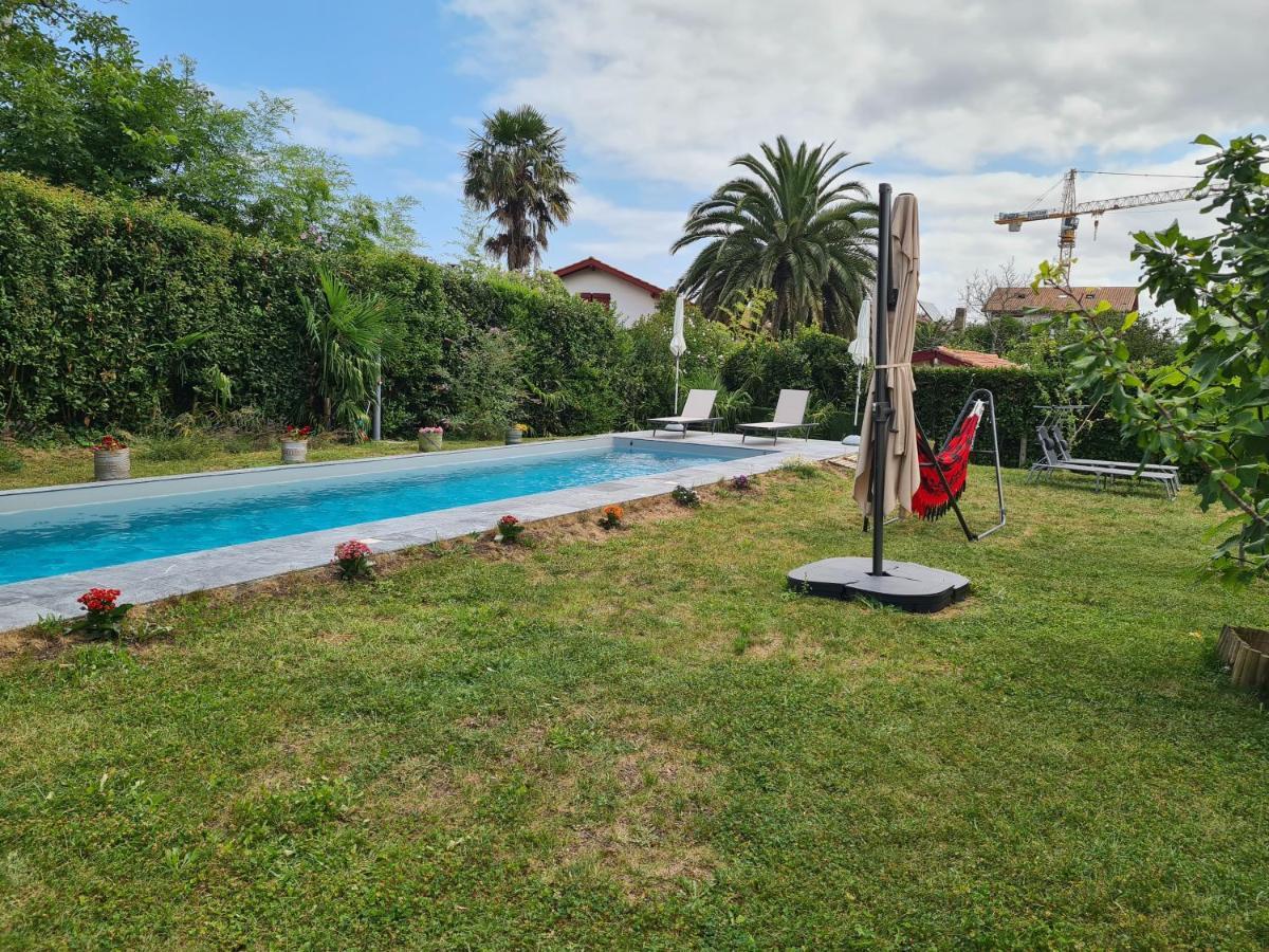 Appartement Avec Cuisine Et Grande Piscine Chauffee Hendaye Exterior foto