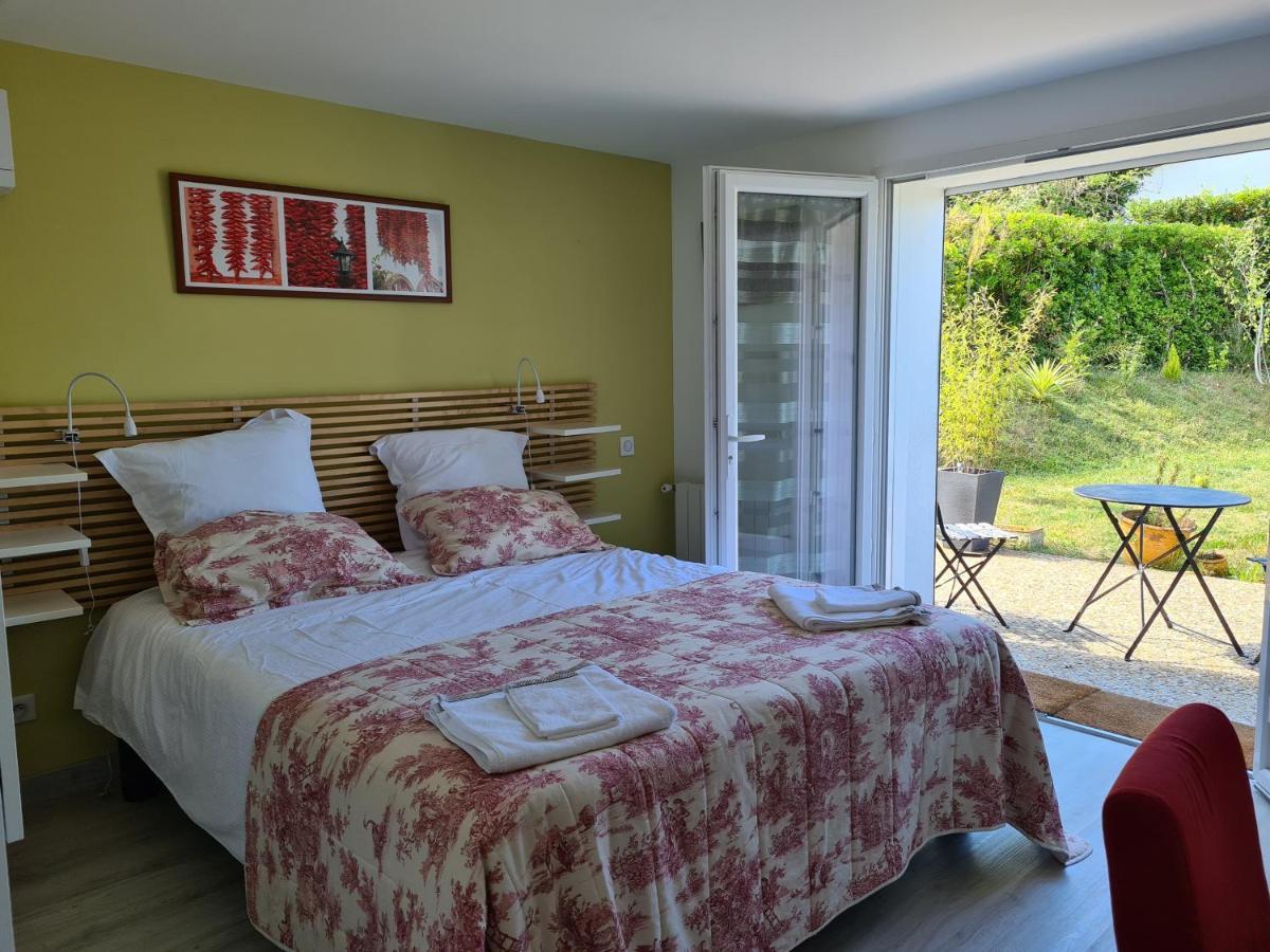 Appartement Avec Cuisine Et Grande Piscine Chauffee Hendaye Exterior foto